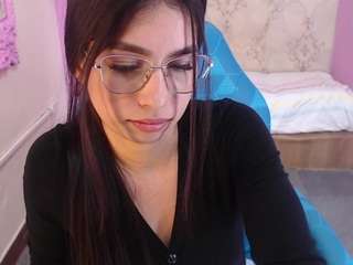 natashaferrec webcam model