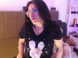 Rapunzelll's Live Sex Cam Show