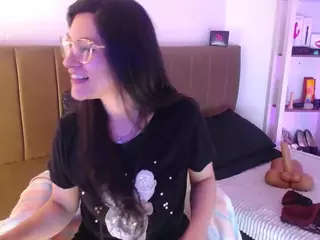 Rapunzelll's Live Sex Cam Show