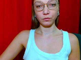 emillyplay Live Webcam on CamSoda