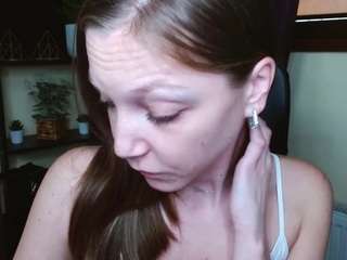 emillyplay live cam profile