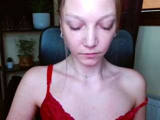 emillyplay live cam profile