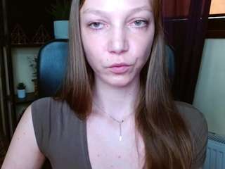 emillyplay live cam profile