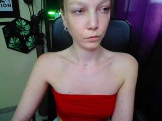 This model is live right now. emillyplay