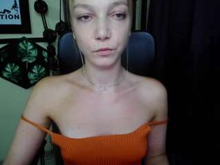 emillyplay live webcam show