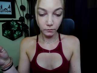 EmillyPlay live webcam show