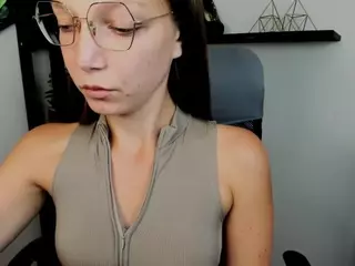 EmillyPlay's Live Sex Cam Show
