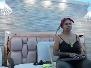 thaylanaa webcam model