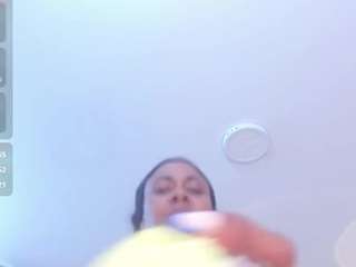 thaylanaa Live Webcam on CamSoda