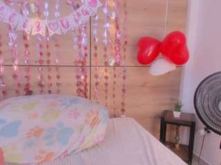 thaylanaa Live Webcam on CamSoda