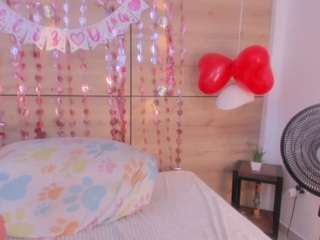 thaylanaa Live Webcam on CamSoda