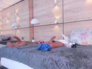 thaylanaa Live Webcam on CamSoda