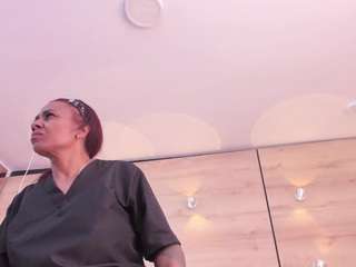 thaylanaa webcam model