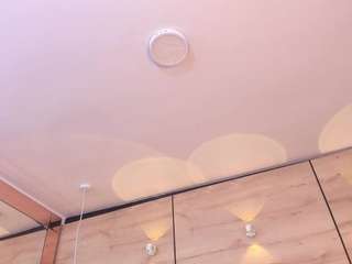 thaylanaa's CamSoda show and profile