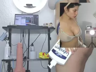 EinnynTaixFetish's Live Sex Cam Show