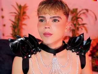kennyboy-18 webcam model
