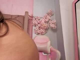 MollyBigBoobs