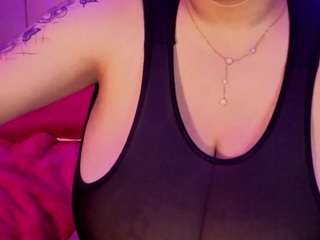MollyBigBoobs