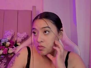 MollyBigBoobs