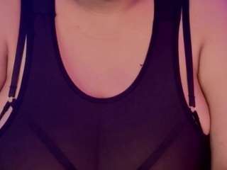 MollyBigBoobs