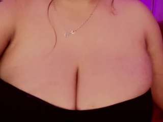 MollyBigBoobs