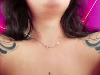 nitzzirouse Flashing live webcam