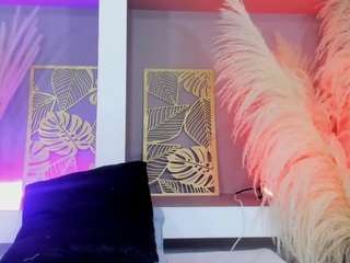 sheeryyll Live Webcam on CamSoda