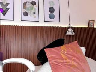 Mẫu này đang trực tiếp. katia-3