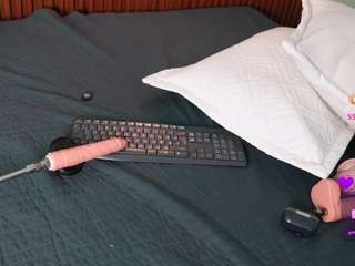 katia-3 live webcam show