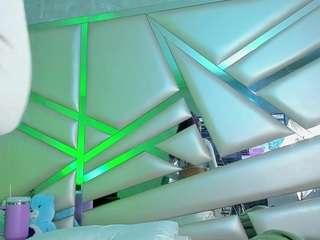 miia-02 Live Webcam on CamSoda