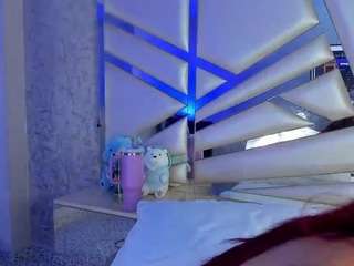 miia-02's CamSoda show and profile