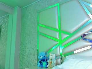 miia-02 live cam profile