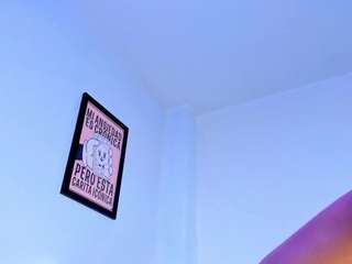 miia-02 live cam preview