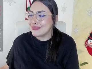 malley-adams's CamSoda show and profile