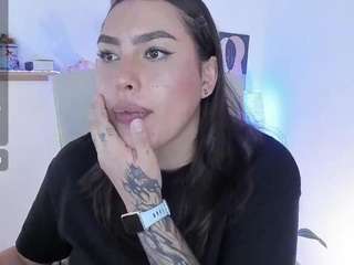 malley-adams live cam preview