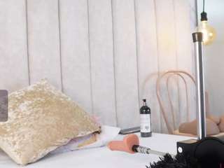 annyy-rosse Live Webcam on CamSoda