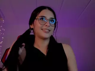 CHARRLOTTEGREY's Live Sex Cam Show