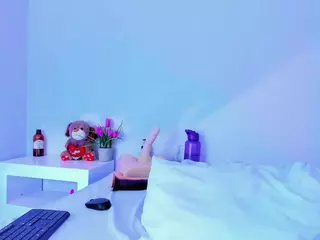 Emma Rogerss's Live Sex Cam Show