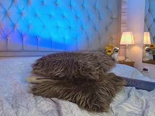 isabella-mansory webcam model