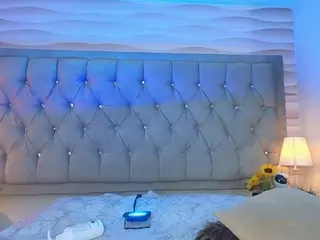 isabella-mansory's Live Sex Cam Show