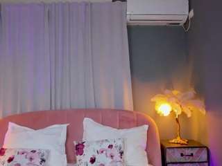 amedeeabanks's CamSoda show and profile