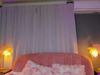 SQUIRTING LIKE A PRO! [1422 tokens remaining]