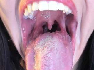 katty-mouth