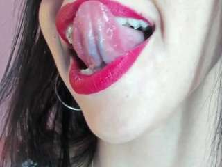 katty-mouth
