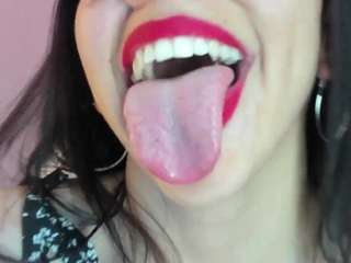 katty-mouth