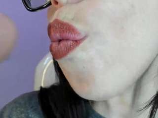 katty-mouth