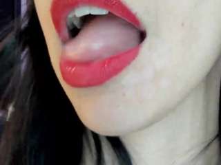 katty-mouth