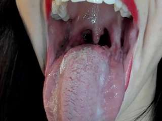 katty-mouth