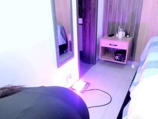 rebecacorttez Live Webcam on CamSoda