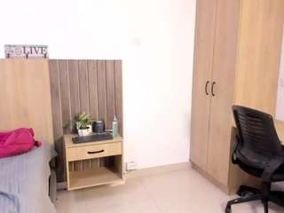 rebecacorttez webcam model